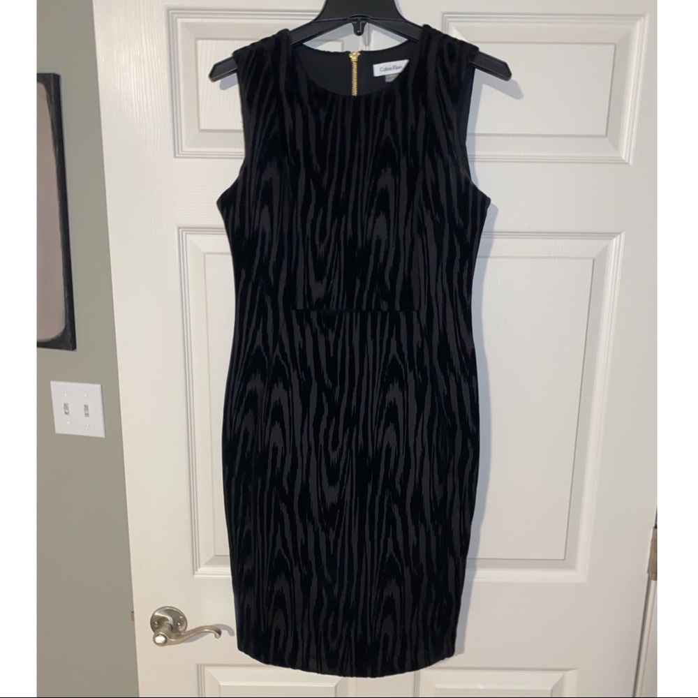 Calvin Klein Fitted Zebra Dress